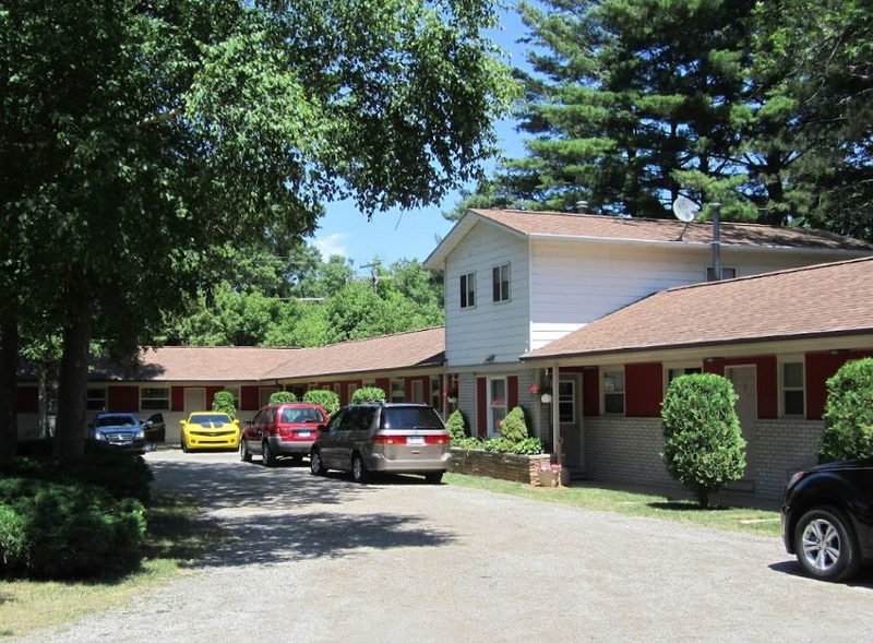 Sun-n-Sand Motel - From Website (newer photo)